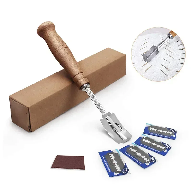 Dough Scraper Curved - ブレッドバッカーカッター,スラーツール,パンペンダント,パワードスコアリングブレード,革製保護付き湾曲ナイフ