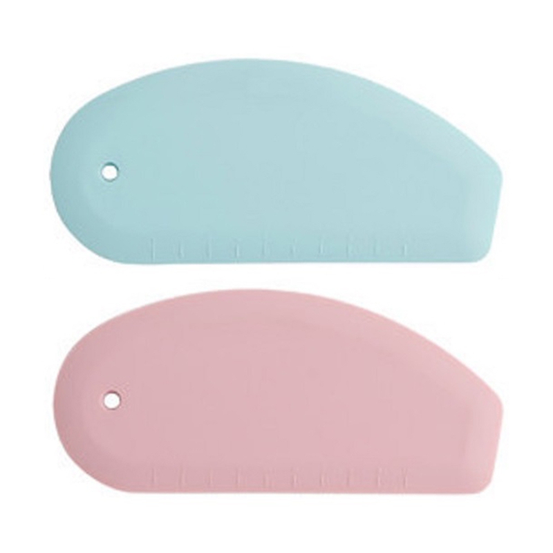 シリコンボウルスクレーパー 柔軟な曲線エッジ 食品グレード  - Dough Scraper Curved のレビューと価格