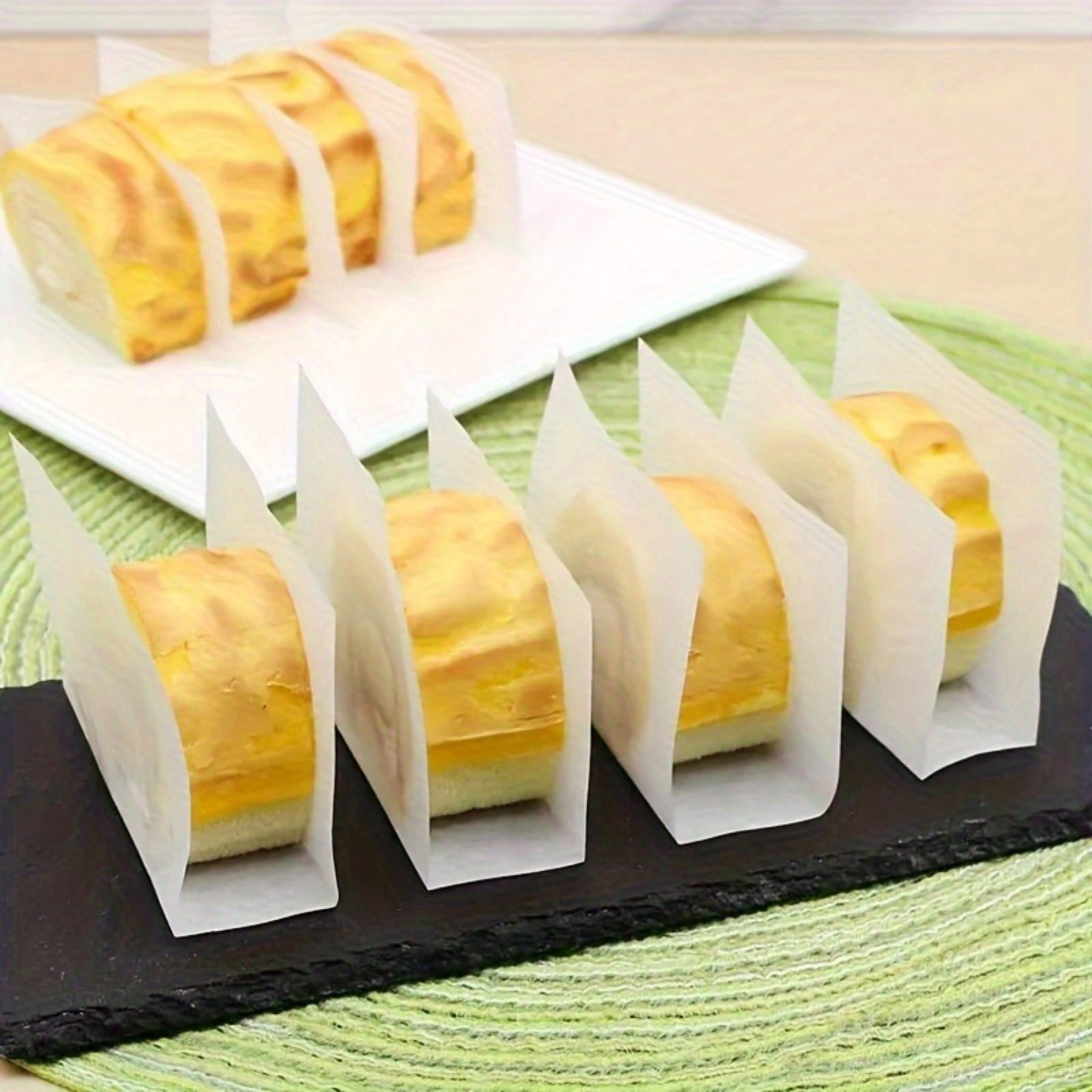 100枚入り 食品グレード パーチメントペーパー ノンスティ - Kitchen Grade Baking Sheet のレビューと価格