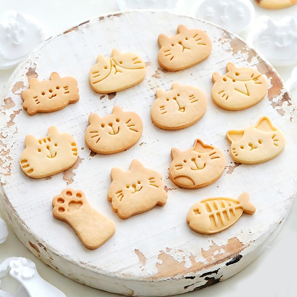 かわいい子猫DIYスタンプクッキーカッター焼き型ベーキングア - Kitchen Accessories For Baking のレビューと価格