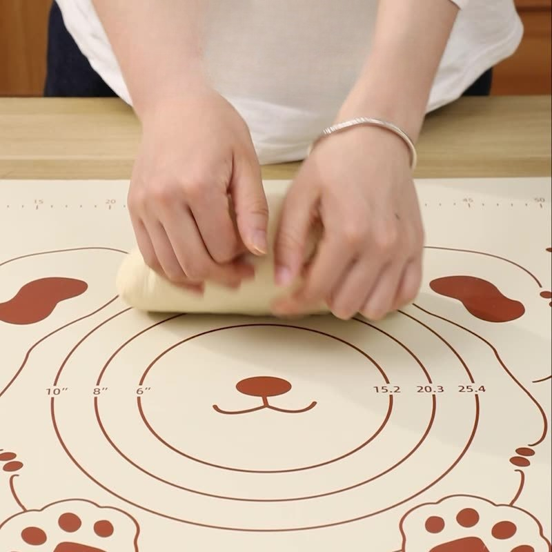 食品グレードシリコン製キュートなクマ型生地マット、ノンスティ - Kitchen Grade Baking Sheet のレビューと価格